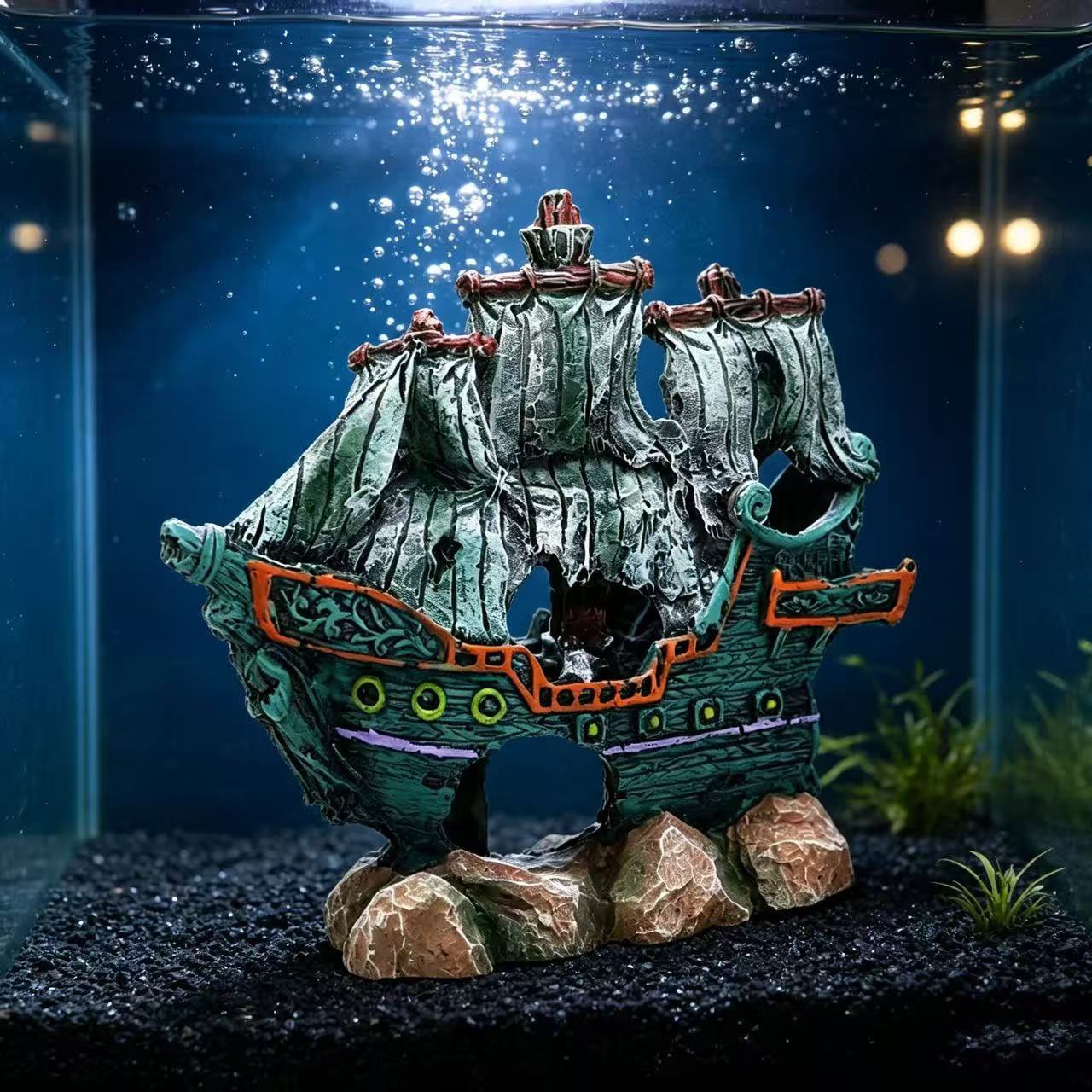 Aquarium Marineland - Декор для аквариума: лодка-парусник, обломки корабля,